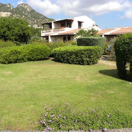 Albaruja Hotel Costa Rei Esterno foto
