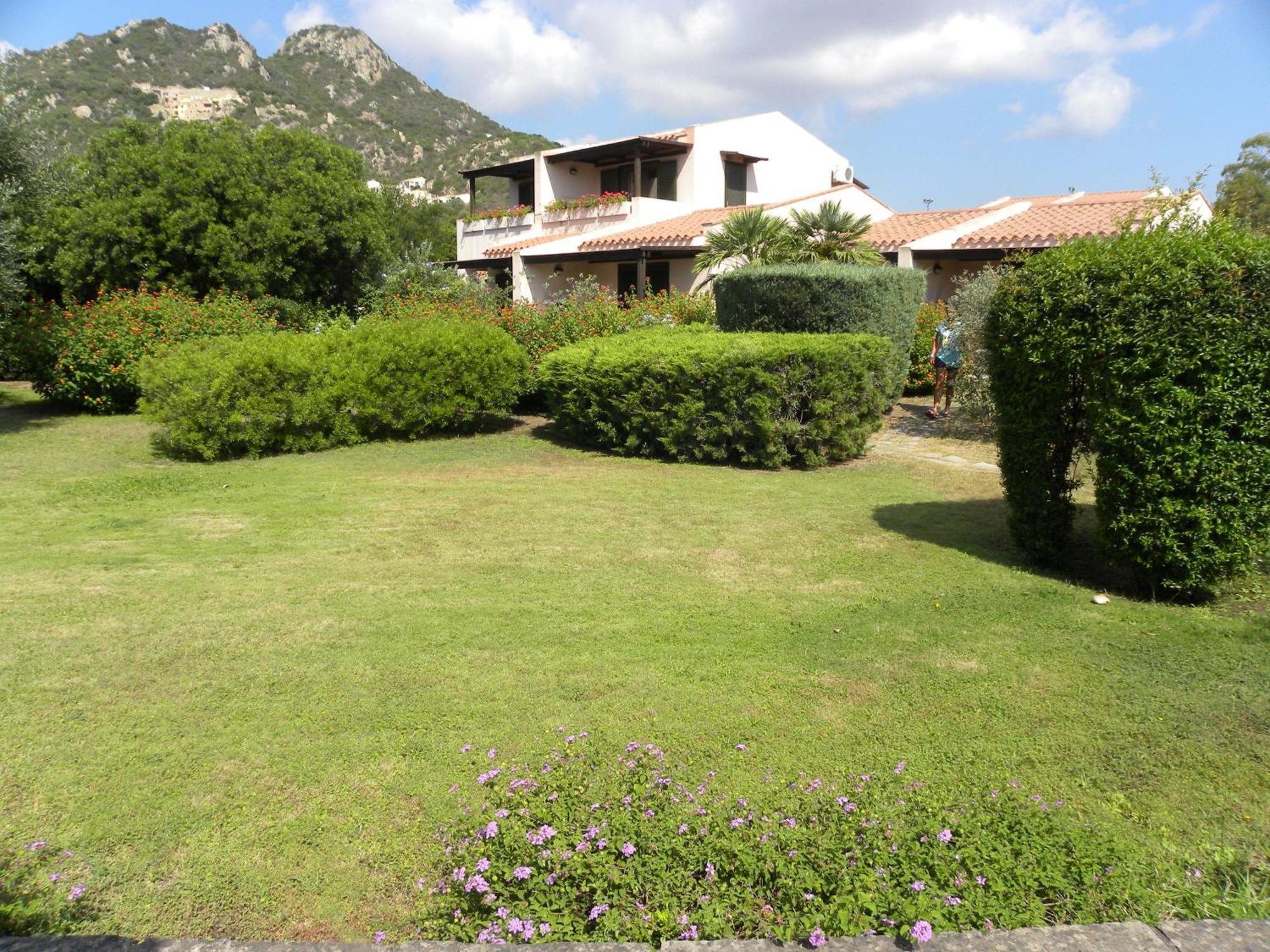 Albaruja Hotel Costa Rei Esterno foto