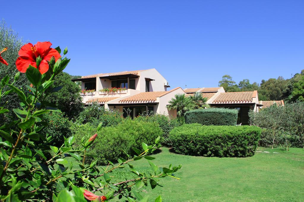 Albaruja Hotel Costa Rei Esterno foto